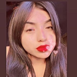 Meet your Posher, Alexia